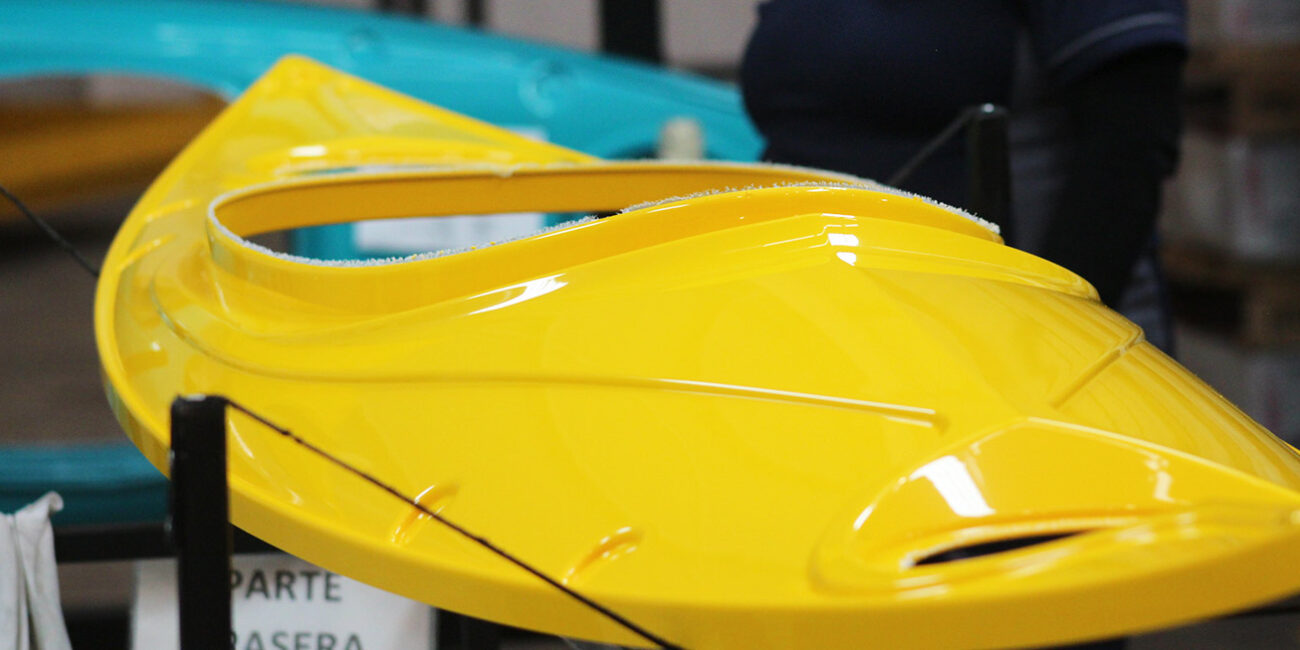 kayak thermoforming plastic